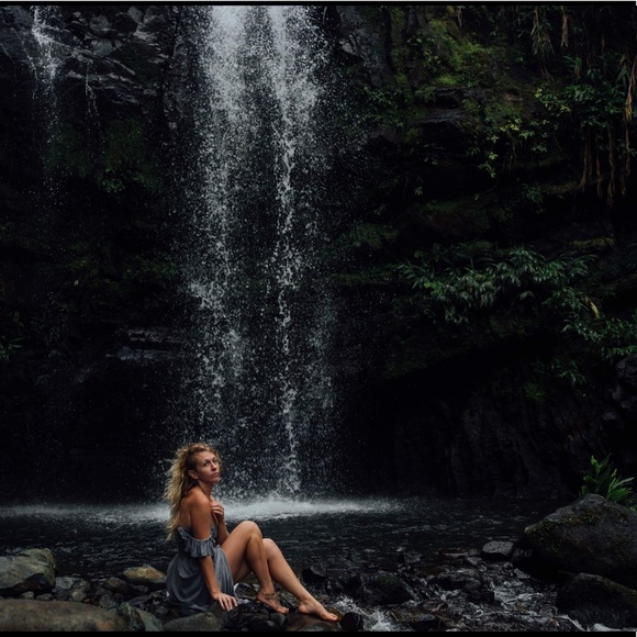 Meet your Posher, Jessica - Picture 2 of 8